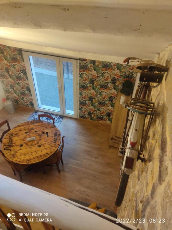Petite Maison De Caractere 4 Ou Personnes Ла-Тюрбаль Экстерьер фото